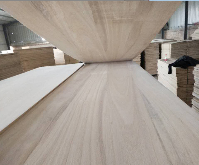 厂家桐木拼板批发桐木直拼板橱柜板家具板实木双面拼接板木板定制
